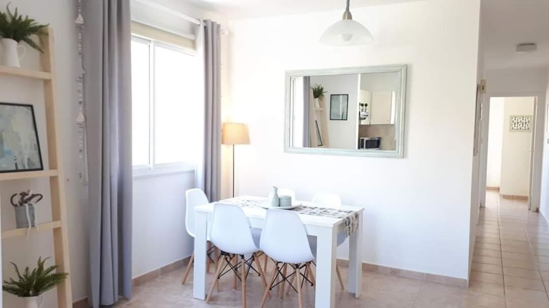 Pafia Modern Apartment Paphos Eksteriør billede